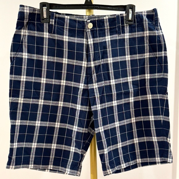 EXPRESS • Men's Navy Plaid Shorts - Picture 1 of 8